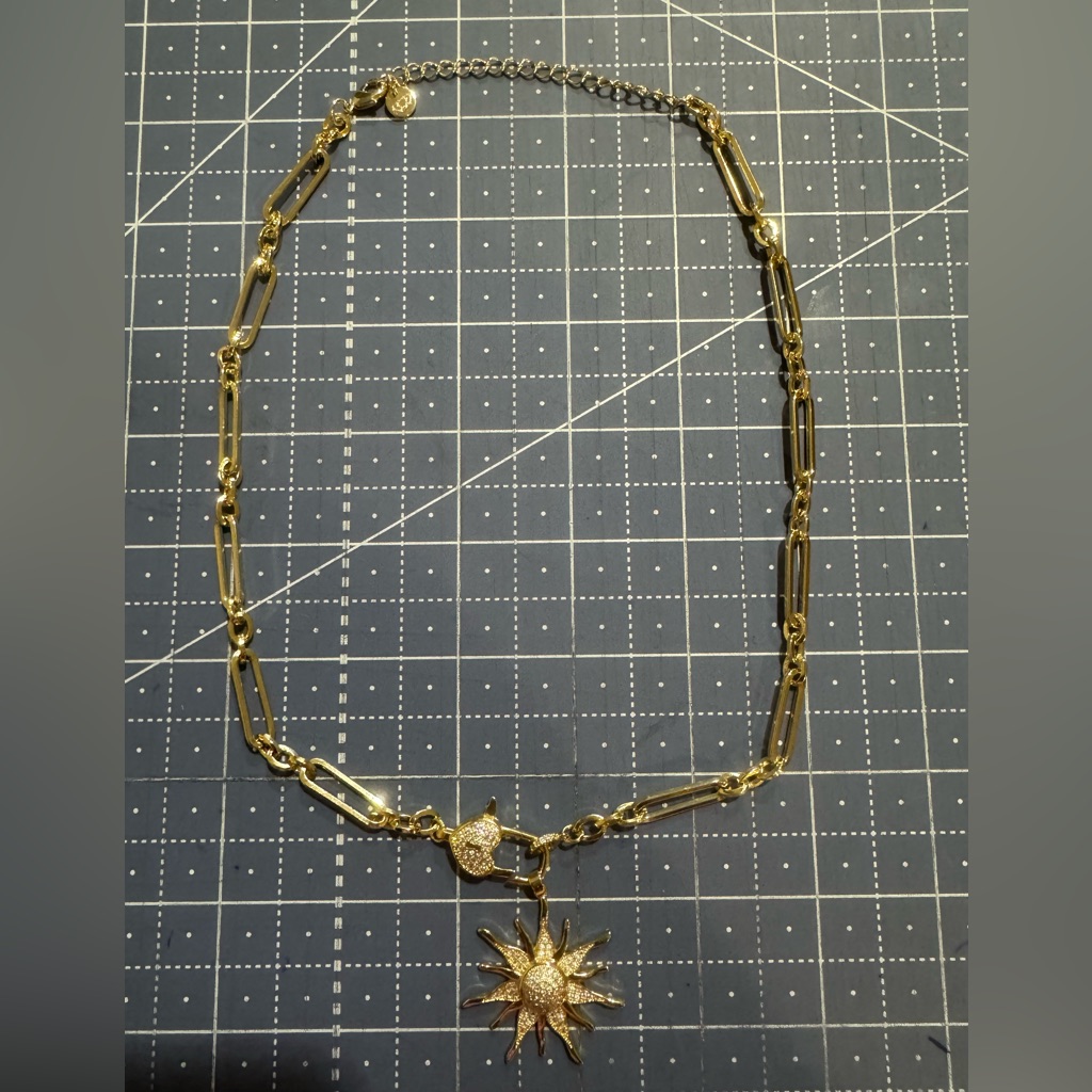 Treasure Jewels Gold Plated Necklace With Sun Pendant!! Nwot!